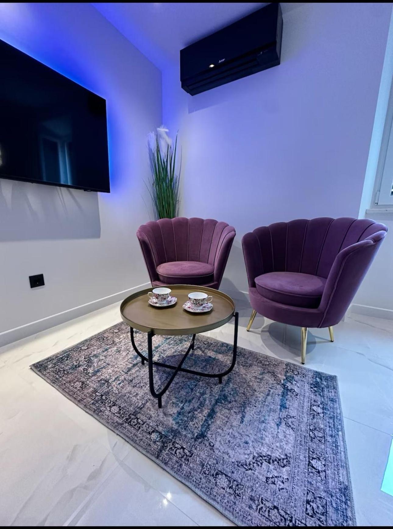 Madonna Luxury Rooms สปลิท ภายนอก รูปภาพ